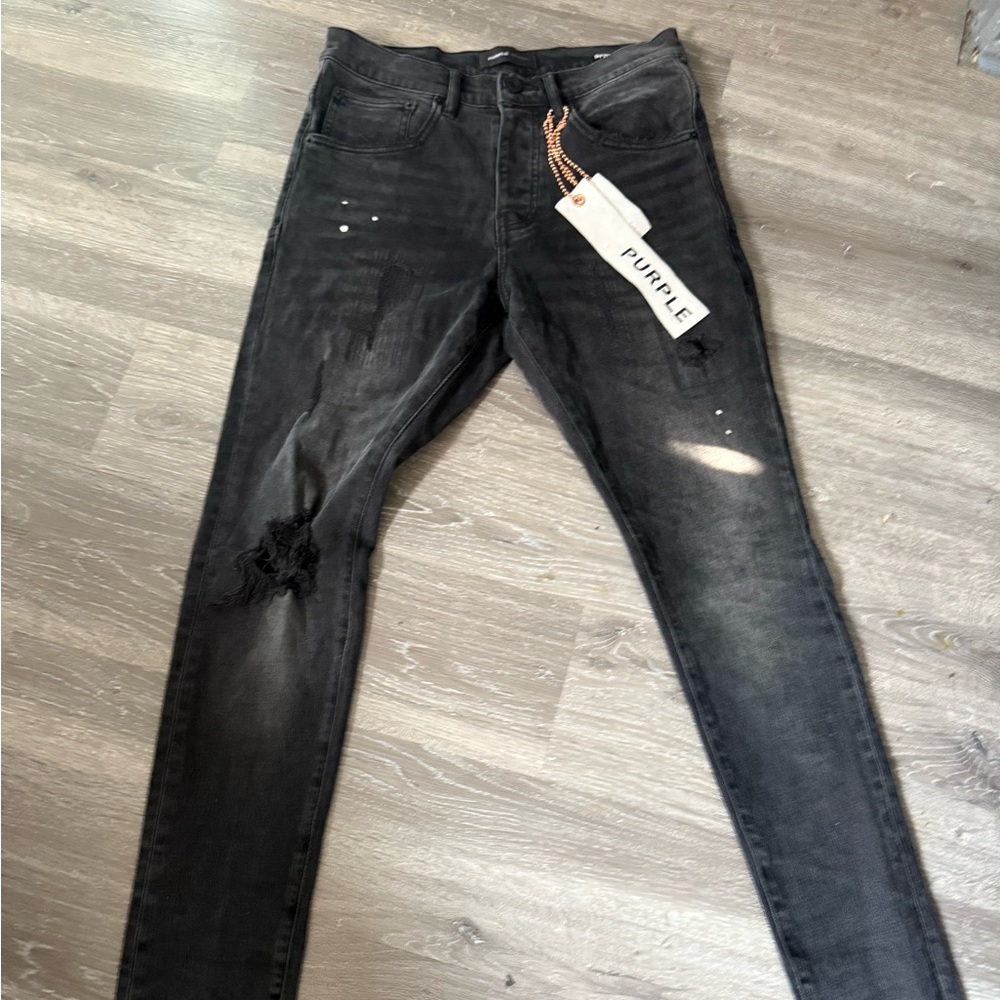 Men's P002 Black Repair Slim Jeans
Purple Jeans Slightly Used With Tags